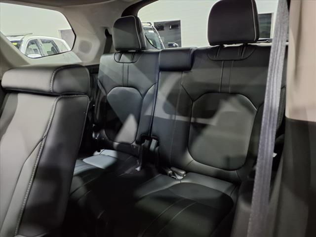 Photo of 2023 Radiant Red Metallic Ii Rl Honda Pilot