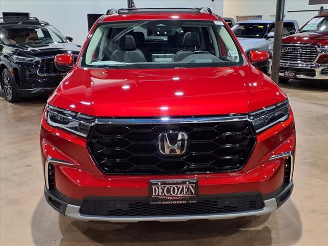 Photo of 2023 Radiant Red Metallic Ii Rl Honda Pilot