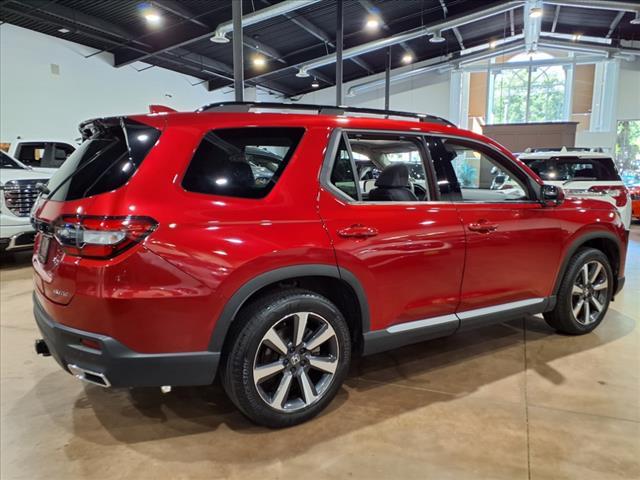Photo of 2023 Radiant Red Metallic Ii Rl Honda Pilot