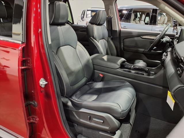 Photo of 2023 Radiant Red Metallic Ii Rl Honda Pilot