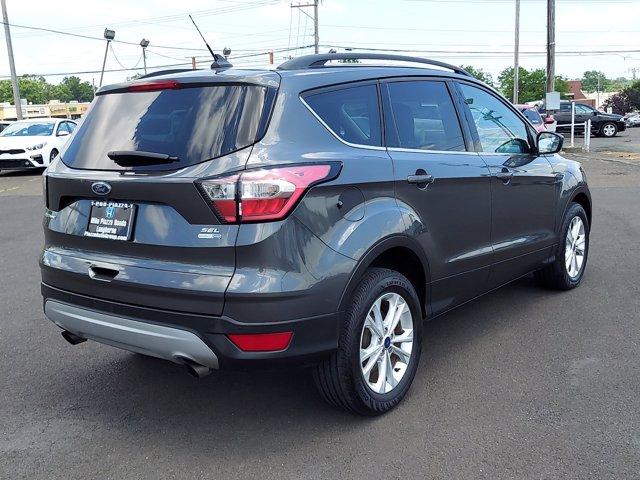 Photo of 2018 Magnetic Metallic Ford Escape