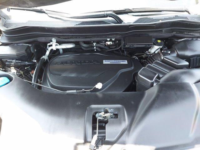 Photo of 2018 Modern Steel Metallic Honda Pilot