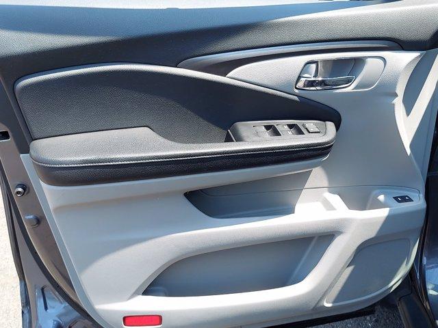 Photo of 2018 Modern Steel Metallic Honda Pilot