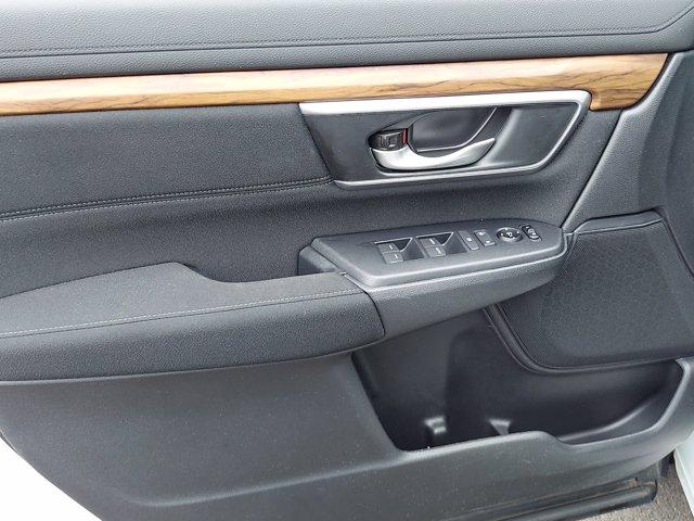 Photo of 2019 Platinum White Pearl Honda CR-V