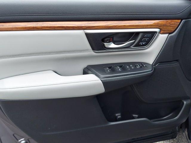 Photo of 2019 Modern Steel Metallic Honda CR-V