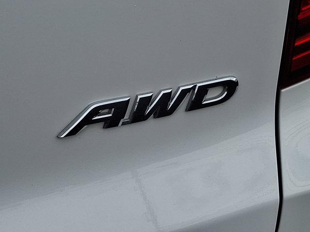 Photo of 2023 Platinum White Pearl   Wx Honda Passport