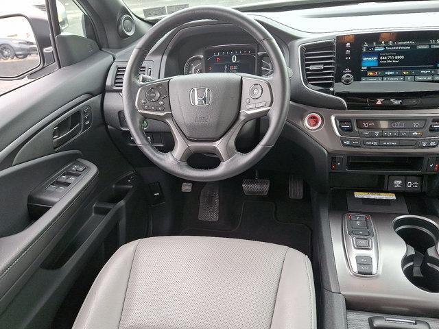 Photo of 2023 Platinum White Pearl   Wx Honda Passport