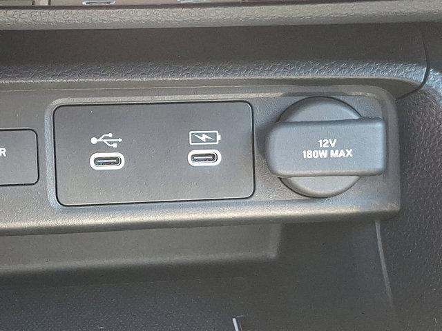 Photo of 2025 Platinum White Pearl   Wx Honda Civic Hybrid