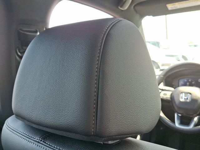 Photo of 2025 Platinum White Pearl   Wx Honda Civic Hybrid