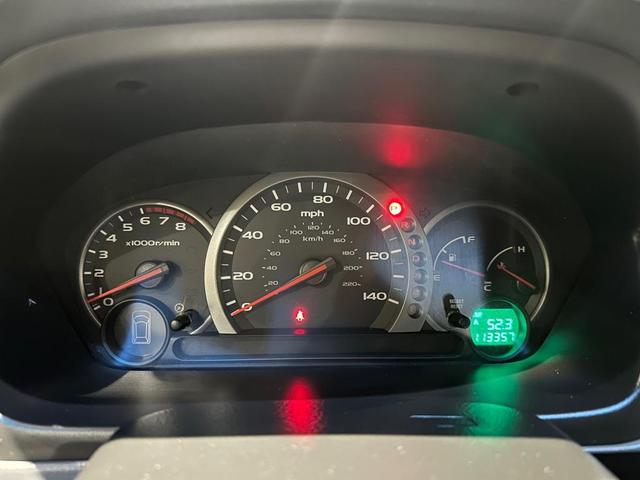 Photo of 2004 Starlight Silver Metallic Honda Pilot