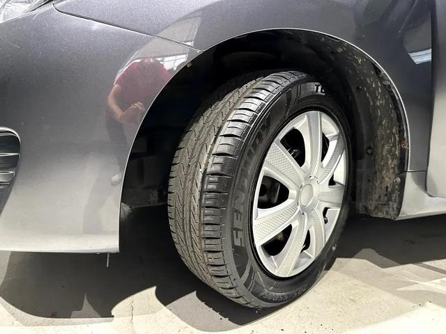 Photo of 2009 Magnetic Gray Metallic Toyota Matrix