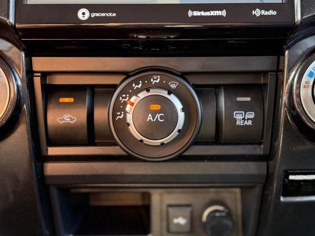 Photo of 2020 Classic Silver Metallic Toyota 4Runner