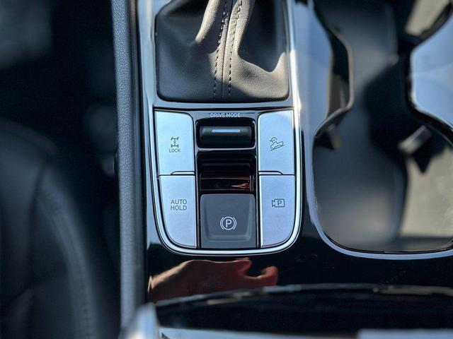 Photo of 2025 Rockwood Green Hyundai SANTA CRUZ