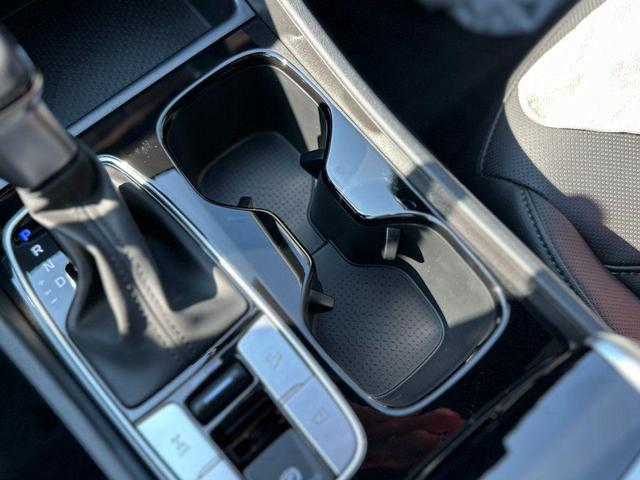 Photo of 2025 Rockwood Green Hyundai SANTA CRUZ