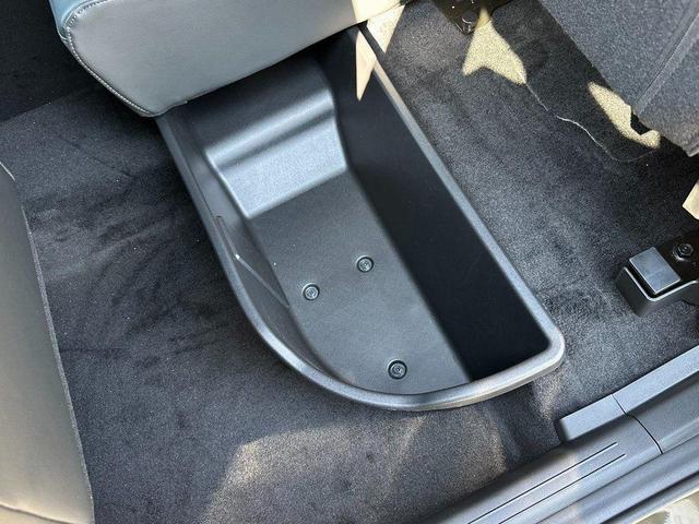 Photo of 2025 Rockwood Green Hyundai SANTA CRUZ