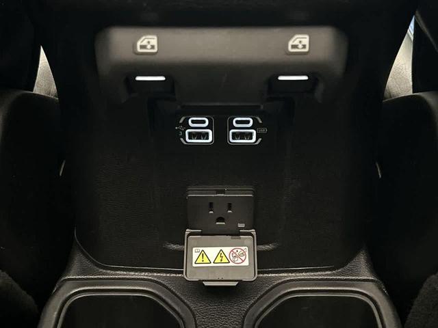 Photo of 2020 Ocean Blue Metallic Jeep Wrangler Unlimited