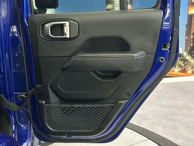 Photo of 2020 Ocean Blue Metallic Jeep Wrangler Unlimited