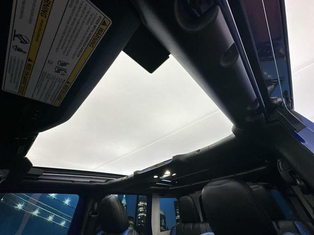 Photo of 2020 Ocean Blue Metallic Jeep Wrangler Unlimited