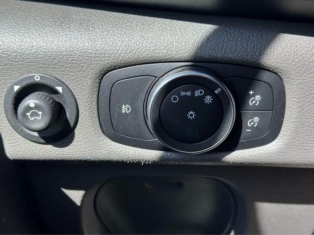 Photo of 2020 Oxford White Ford Transit-250
