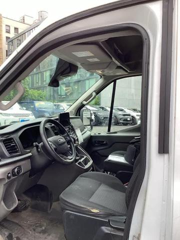 Photo of 2020 Oxford White Ford Transit-250