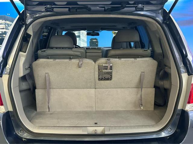 Photo of 2012 Shoreline Blue Pearl Toyota Highlander