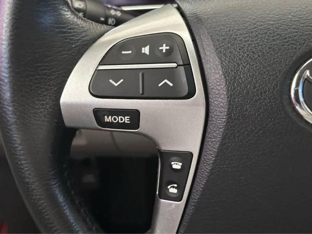Photo of 2012 Shoreline Blue Pearl Toyota Highlander