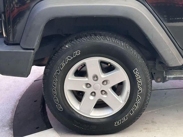 Photo of 2017 Black Clearcoat Jeep Wrangler Unlimited
