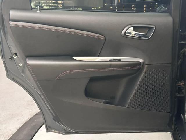 Photo of 2018 Bruiser Gray Clearcoat Dodge Journey