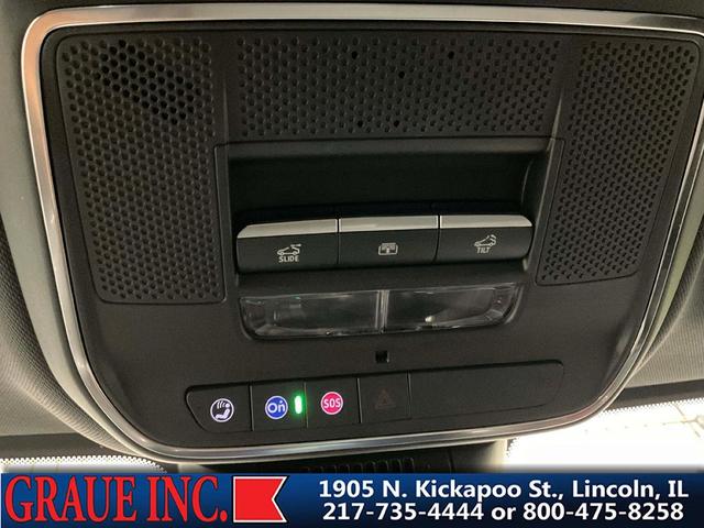 Photo of 2025 Mosaic Black Metallic Chevrolet Equinox