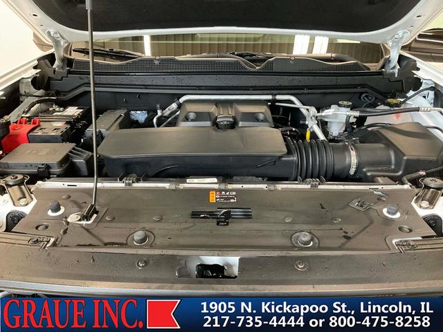 Photo of 2024 Summit White GMC Canyon
