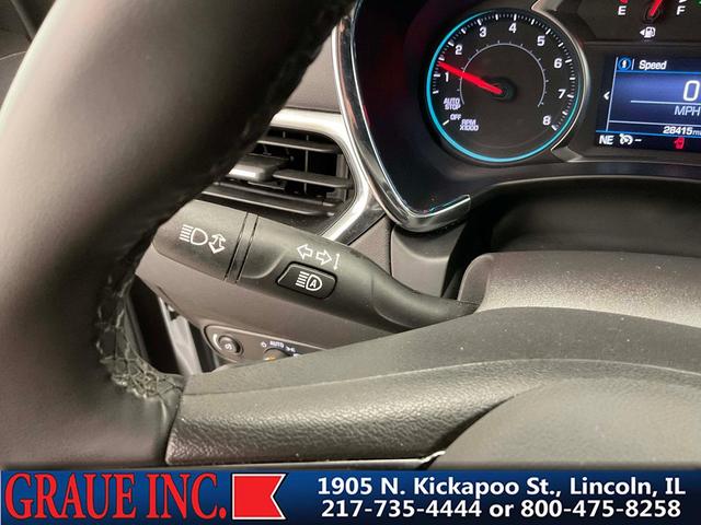 Photo of 2024 Summit White Chevrolet Equinox