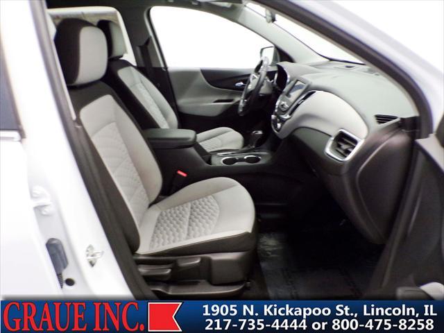 Photo of 2021 Summit White Chevrolet Equinox