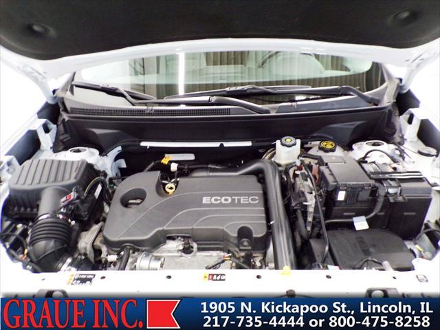 Photo of 2021 Summit White Chevrolet Equinox