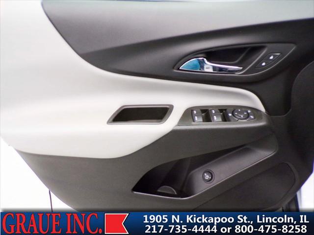 Photo of 2021 Summit White Chevrolet Equinox