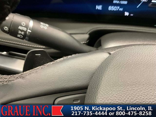 Photo of 2024 Primary Color Exterior, Sharkskin Met-1 (130H) Cadillac XT4