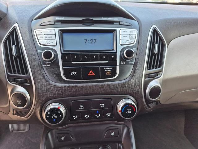 Photo of 2013 Blue Hyundai TUCSON