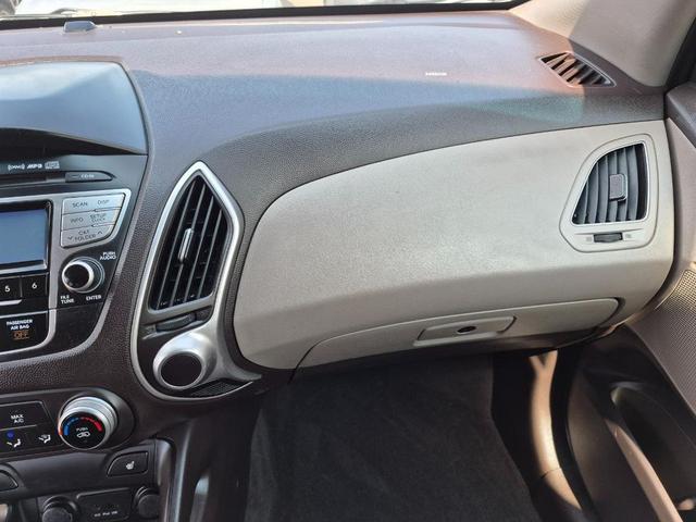 Photo of 2013 Blue Hyundai TUCSON