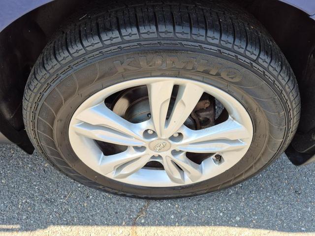 Photo of 2013 Blue Hyundai TUCSON