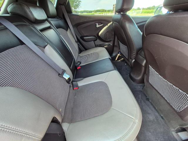 Photo of 2013 Blue Hyundai TUCSON