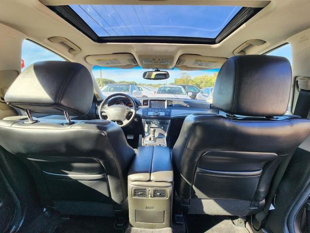 Photo of 2006 Bronze INFINITI M45