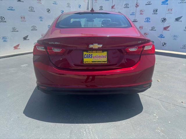 Photo of 2018 Red Chevrolet Malibu