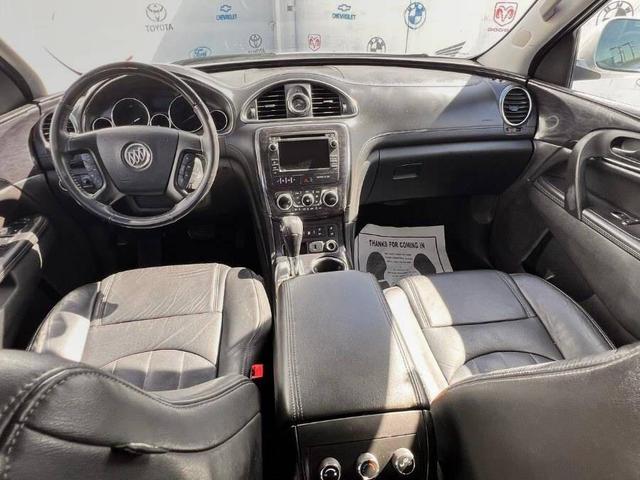Photo of 2017 White Buick Enclave