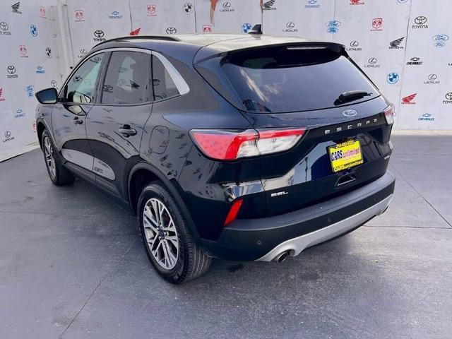 Photo of 2021 Black Ford Escape