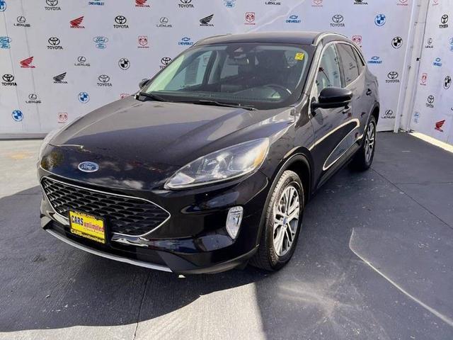Photo of 2021 Black Ford Escape