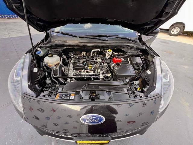 Photo of 2021 Black Ford Escape