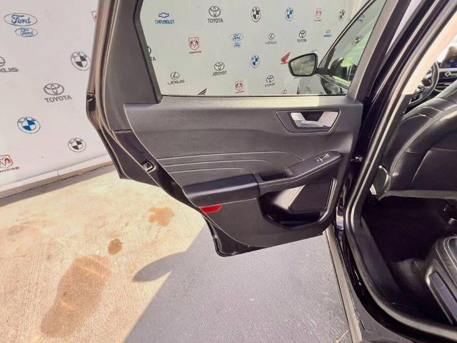 Photo of 2021 Black Ford Escape