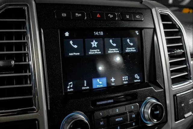 Photo of 2017 Magnetic Metallic Ford F-250