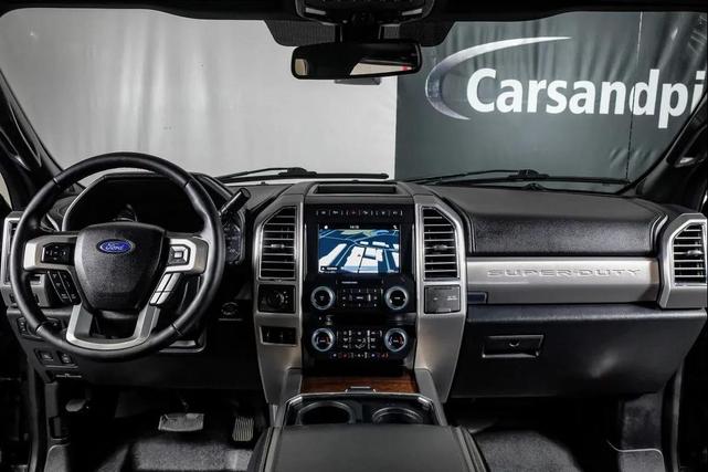 Photo of 2017 Magnetic Metallic Ford F-250