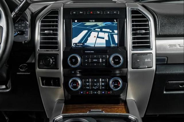 Photo of 2017 Magnetic Metallic Ford F-250