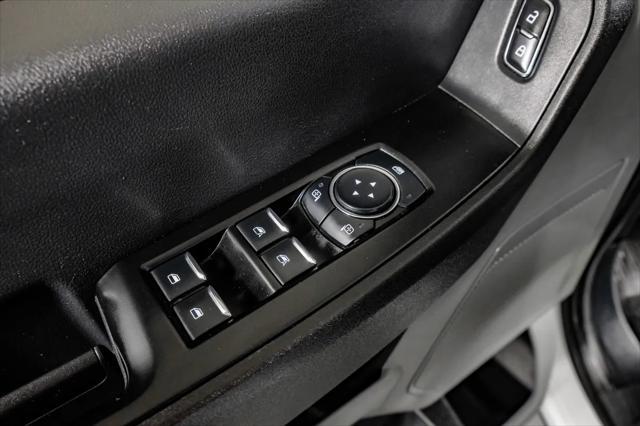 Photo of 2023 Oxford White Ford F-350